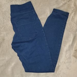 5 for $25 | NWOT HUE Dark Wash High Rise Jeggings